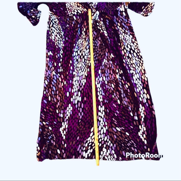 Motherhood Maternity Vneck Purple print 3/4 Sleeve Dress size M - Picture 6 of 12